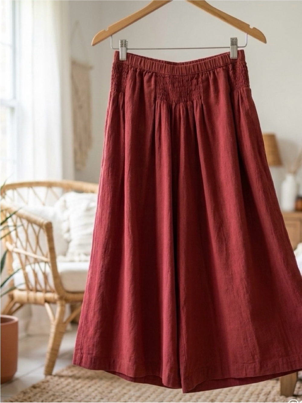 NWT NATURAL LIFE Wide-Leg Elastic Waist Smocked Pants - Brick Red